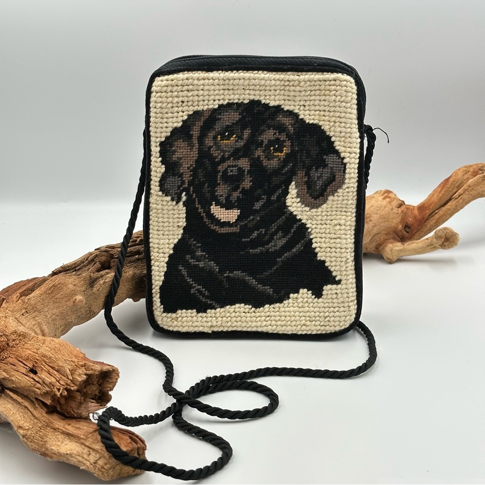 Vtg Needlepoint black lab Dog VelvetBack Wool Stitching CrossBody Bag/purse